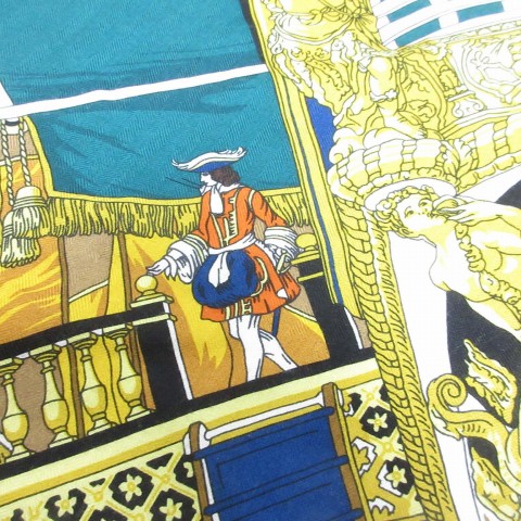 HERMES エルメス トライアングル 「ラ・レアル」 ストール HERMES