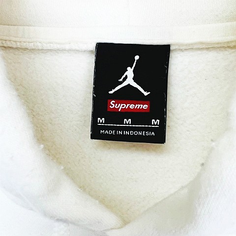 【中古】シュプリーム SUPREME Jordan Hooded Sweatshirt White 799705-100 ジョーダン プルオーバー  パーカー 白 M｜au PAY マーケット