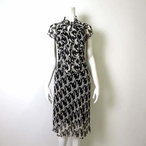 中古 ダイアンフォンファステンバーグ Diane Von Furstenberg ワンピース ロングワンピース 絹 シルク S 黒 白の通販はau Pay マーケット ブランド古着のベクトル