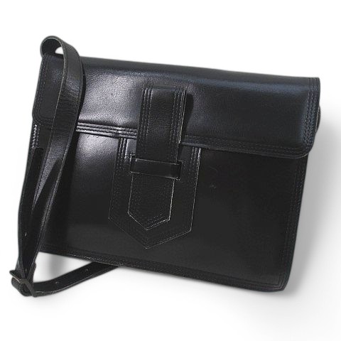 中古】イヴサンローラン YVES SAINT LAURENT ショルダーバッグ 中古】イヴサンローラン YVES SAINT LAURENT ショルダーバッグ