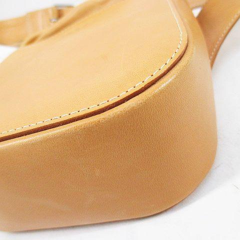 美品 BREE ブリー ヌメ革　ウエストポーチ　ボディバッグ 美品 BREE ブリー ヌメ革 ウエストポーチ ボディバッグ - メルカリ