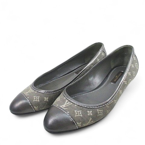 ルイヴィトン レザーパンプス ルイヴィトン パンプス LVロゴ ゴールド