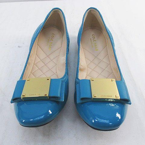 【中古】コールハーン COLE HAAN TALI MODERN BOW BLLT バレエシューズ リボン 7.5B ブルー エナメル レディース
