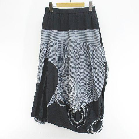 【中古】ジウ 慈雨 ロング丈 フレアスカート スカート 40 黒系 ブラック 日本製 裏地 総柄 レディース