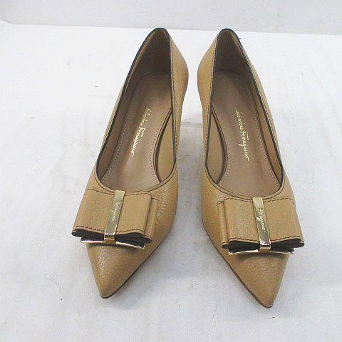 【中古】サルヴァトーレフェラガモ Salvatore Ferragamo パンプス リボン ゴールド金具 ４.５D ベージュ レザー_3