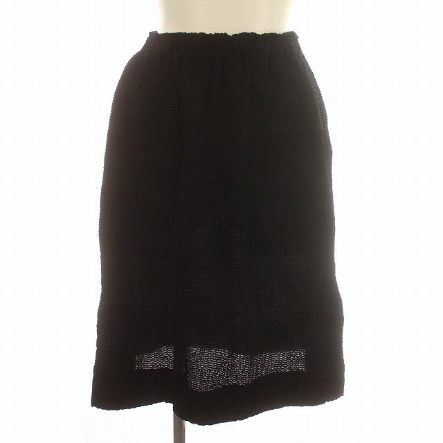 【中古】ミーイッセイミヤケ me ISSEY MIYAKE 17AW フロッキーライン製品染め スカート フレアスカート ひざ丈 F 黒の通販は 5,452円