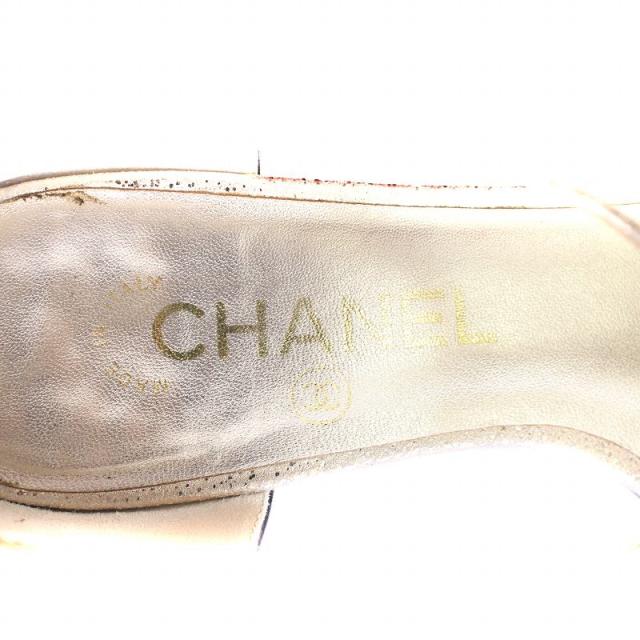 【中古】シャネル CHANEL Tストラップサンダル トング ローヒール エナメル 切替 ビーズ 黒 シャンパンゴールド色 その他サンダル