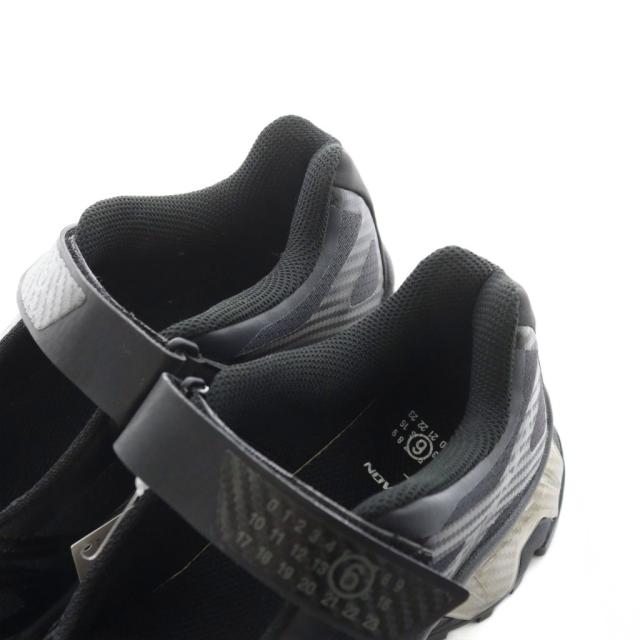 【中古】未使用品 エムエムシックス メゾンマルジェラ × サロモン スニーカー 22.0cm 黒 S66WS0102