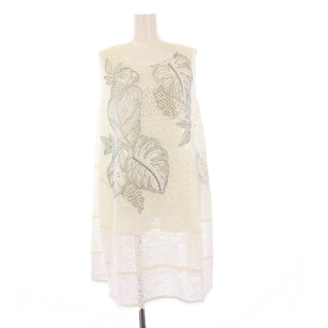 ホワイト ノースリーブ ワンピース タグ付き♪ 新品タグ付】Nala