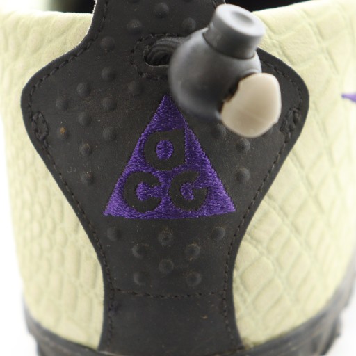 【中古】ナイキエーシージー エア モック プレミアム オリーブオーラ スリッポン US9.5 27.5cm 緑 FV4571-300