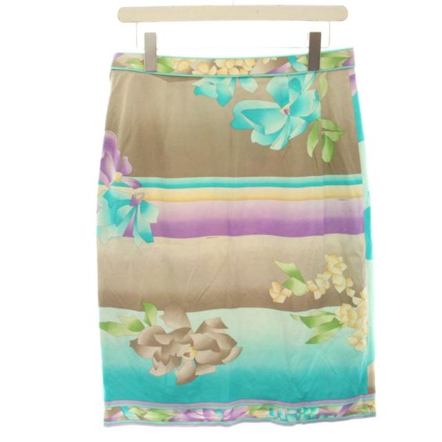 中古】未使用品 レオナール fashion タイトスカート ひざ丈 花柄