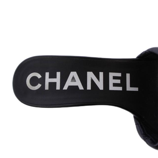 【中古】シャネル CHANEL ココマーク マトラッセ サンダル ミュール レザー 35.5C 黒 G38820 /KH レディース