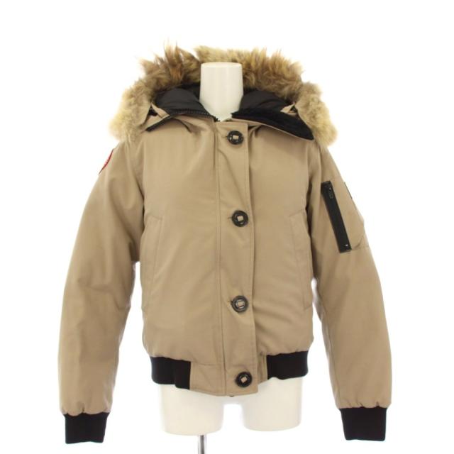 【中古】カナダグース CANADA GOOSE LABRADOR ダウンジャケット フーディ ファー S ベージュ 7967JLR /KH レディース