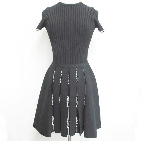 中古 ヴァレンティノ ヴァレンチノ Valentino 19aw リブ ニット ワンピース フレア ジャージー ロゴ ジャガード 黒 Sの通販はau Pay マーケット ブランド古着のベクトル
