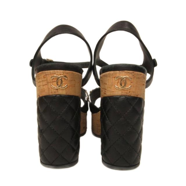 【中古】シャネル CHANEL マトラッセ プラットフォーム ウェッジソール サンダル ココマーク 35C 黒 ブラック IBO94_3