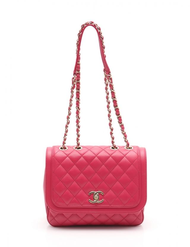 中古 シャネル Chanel Wチェーンショルダーバッグ マトラッセ ピンク レザー シャンパンゴールド金具 レディースの通販はau Pay マーケット ブランド古着のベクトル