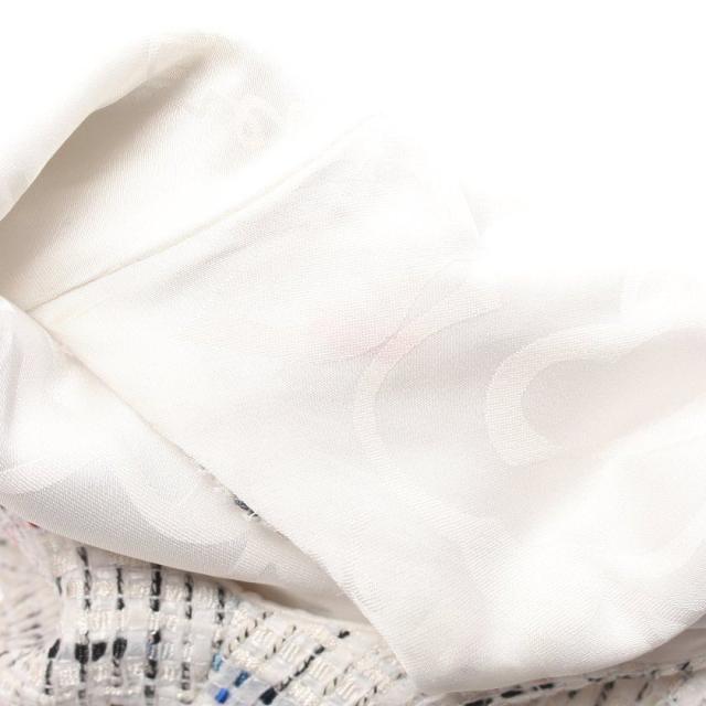 中古 シャネル Chanel ワンピース 白 マルチカラー 36 ノースリーブ P5 ウール ツイード 18p レディースの通販はau Pay マーケット ブランド古着のベクトル