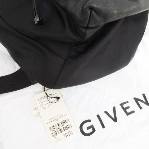 GIVENCHY バックパック　リュック　スタッズ