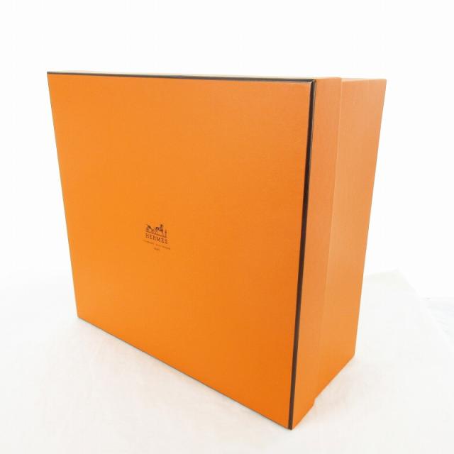 【中古】エルメス HERMES 空箱 空き箱 保存箱 化粧箱 オレンジ ボックス 38ｃｍ×36ｃｍ×16ｃｍ バッグ用 鞄 付属品 その他の通販は 7,918円