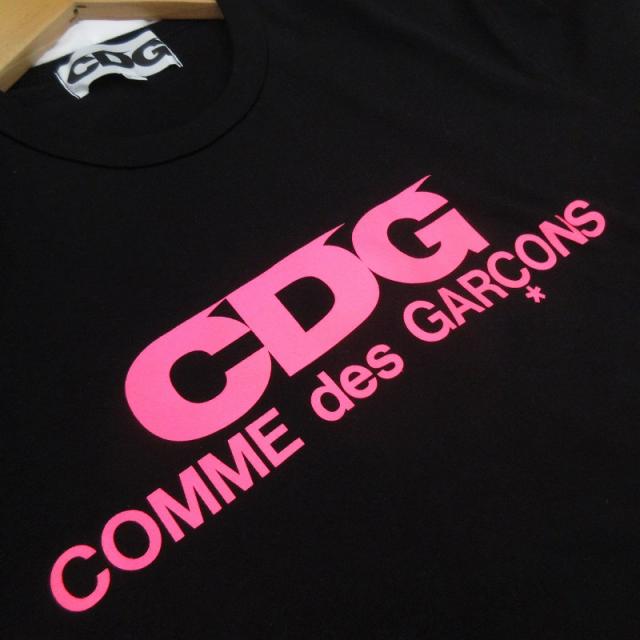 【中古】未使用品 コムデギャルソン COMME des GARCONS CDG Pink Logo T-Shirt "Black" SZ-T086-051 Tシャツ ピンクロゴ  L