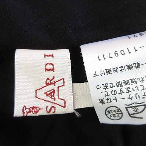 中古 トラサルディ ワンピース ロング丈 Vネック 七分袖 スリット 釦 別布 プリーツ フリル 黒 42 レディースの通販はau Pay マーケット ブランド古着のベクトル