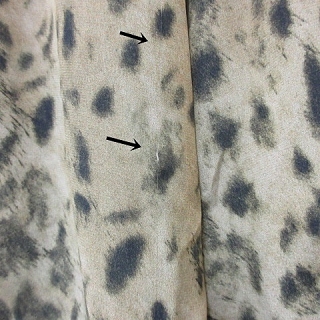 【中古】トムフォード TOM FORD シャツ ブラウス 長袖 アニマル柄 レオパード柄 シルク 絹 ベージュ ブラウン カーキ 黒 45 メンズ 中古】トムフォード TOM FORD シャツ ブラウス 長袖 アニマル柄