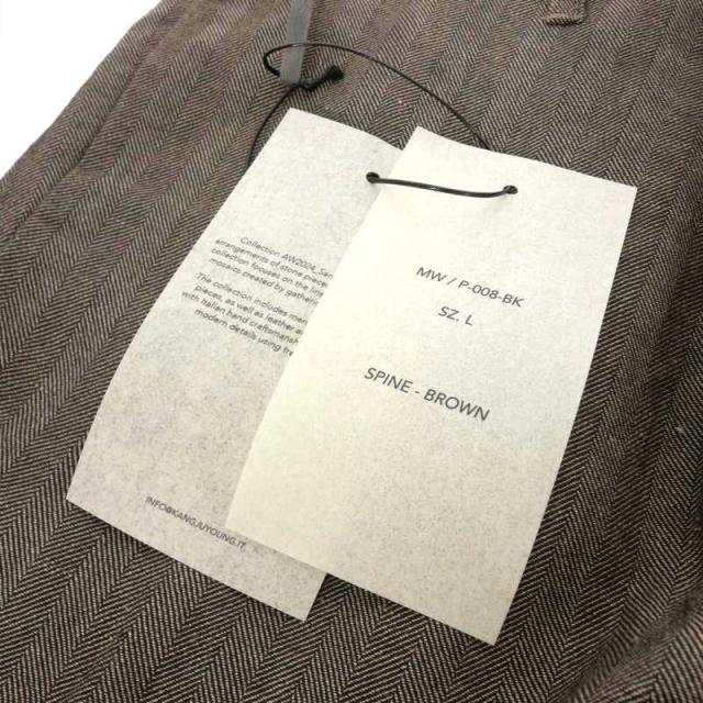 中古】未使用品 カング KANG ADJUSTABLE BACK PLEATS WIDE FIT  