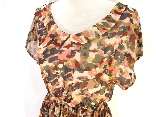 中古 ココディール Coco Deal ワンピース 膝丈 半袖 フレア スカート 総柄 1 マルチカラー ピンク系 レディースの通販はau Pay マーケット ブランド古着のベクトル