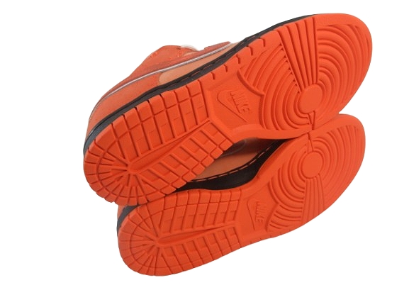 中古】ナイキ コンセプツ ダンク ローカットスニーカー オレンジ