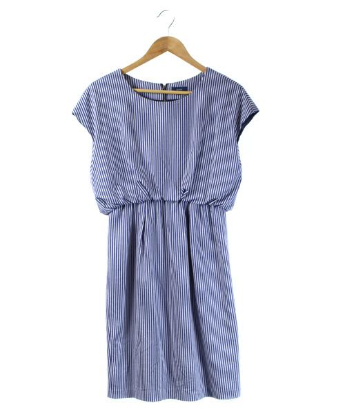 中古 シップス Ships ワンピース 膝丈 フレンチスリーブ ストライプ 紺 38 Dk25 レディースの通販はau Pay マーケット ブランド古着のベクトル
