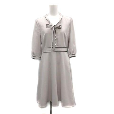 中古 アプワイザーリッシェ Apuweiser Riche パール釦ボウタイワンピース 七分袖 Vネック 2 M グレー レディースの通販はau Pay マーケット ブランド古着のベクトル