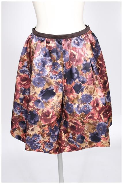 【中古】ルルロジェッタ leur logette スカート フラワー タック フレア 花柄 ひざ丈 コットン 1 マルチ /TK レディースの通販は