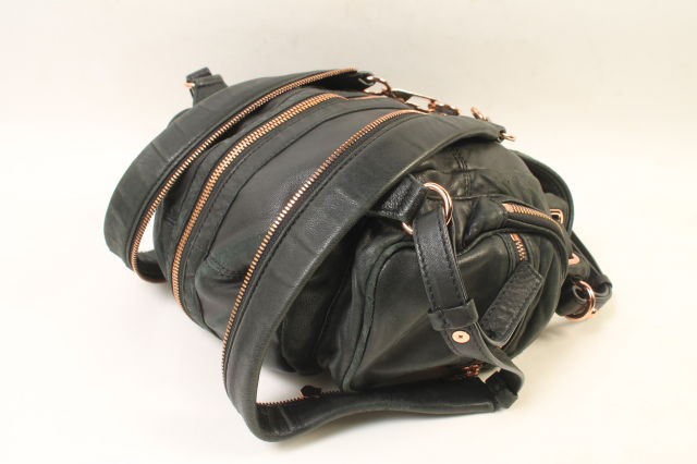 中古】アレキサンダーワン ALEXANDER WANG リュックサック MINI MARTI BACKPACK 3WAY レザー 黒 ブラック  /an0607 レディースの通販はau PAY マーケット - ブランド古着のベクトル | au PAY マーケット－通販サイト