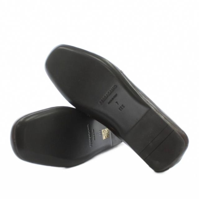 【中古】未使用品 Salvatore Ferragamo 24SS DEBROS ローファー モカシン スクエアトゥ ガンチーニ 7 25.5cm 茶色