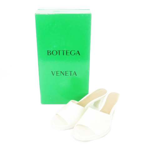 【中古】未当てはめる品 ボッテガヴェネタ CHA CHA SANDAL サンダル ミュール 真っただ中踵 なめし革 革 36 23糎 白