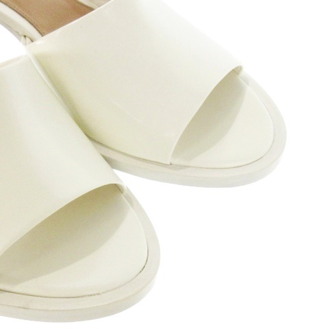 【中古】未当てはめる品 ボッテガヴェネタ BOTTEGA VENETA CHA CHA SANDAL サンダル ミュール なめし革 革 36.5 23.5糎 白