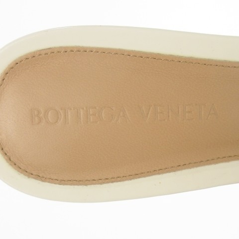 【中古】未当てはめる品 ボッテガヴェネタ BOTTEGA VENETA CHA CHA SANDAL サンダル ミュール なめし革 革 36.5 23.5糎 白