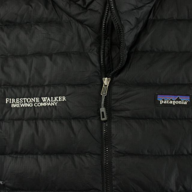 【中古】パタゴニア Patagonia 15SS ダウンジャケット 上着 M 黒 ブラック 長袖 ジップアップ スタンドカラー_4