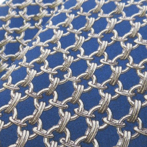 HERMES エルメス ネクタイ 青 水色 鎖 総柄 シルク フランス製 美品 エルメス ネクタイ シルク100 チェック チェーン 総柄 ネイビー