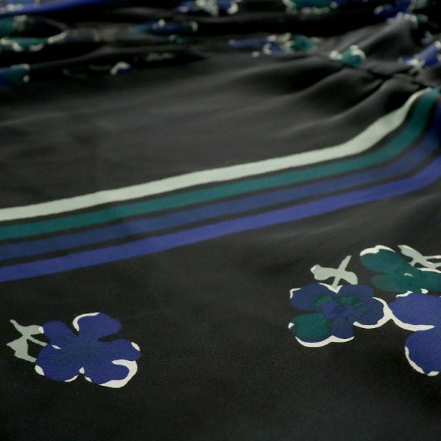 【中古】サカイ sacai ラップスカート プリーツ巻き ひざ丈 花柄 シアー 1 M 黒 ブラック 緑 グリーン青 ブルー 中古】サカイ sacai ラップスカート プリーツ巻き ひざ丈 花柄 シアー