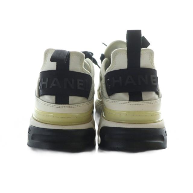 【中古】シャネル CHANEL スニーカー シューズ ココマーク マトラッセソール スエード レザー 39.5 24.5cm 白 G35617