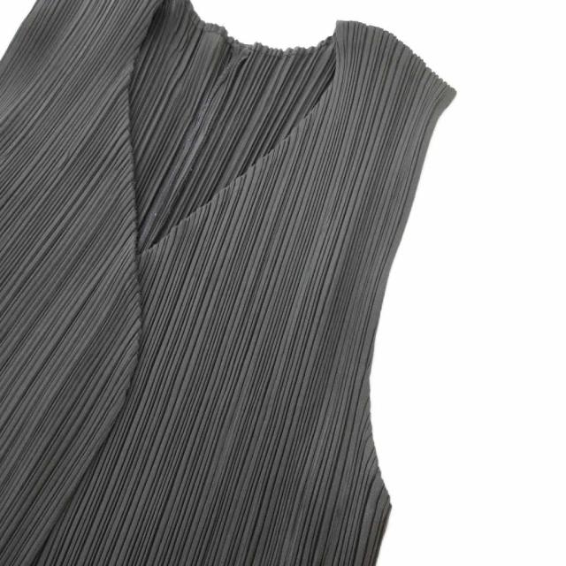 【中古】プリーツプリーズ PLEATS PLEASE イッセイミヤケ ベスト ジレ 3 プリーツ加工 グレー /AE ■GY18_3