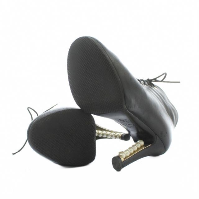 【中古】CHANEL ショートブーツ レザー ラウンドトゥ ハイヒール パール 編み上げ レースアップ 35.5 22.5cm 黒