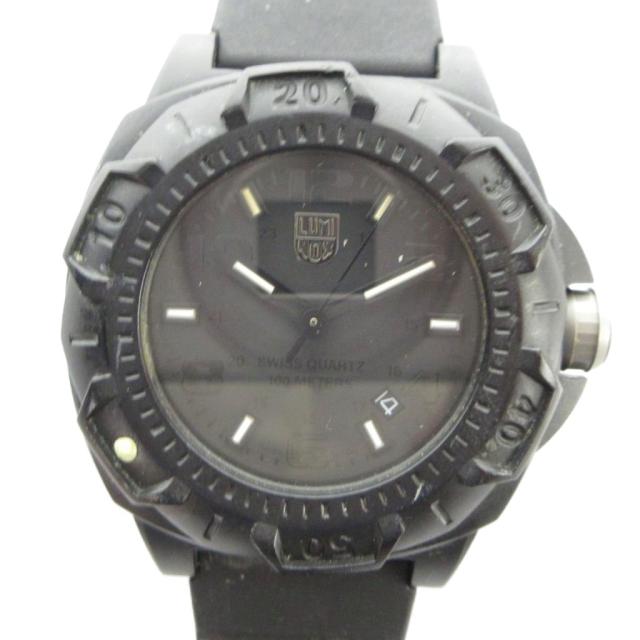 【中古】ルミノックス LUMINOX シリーズ SENTRY 0200 腕時計 ウォッチ クォーツ カレンダー付き カーボン 黒
