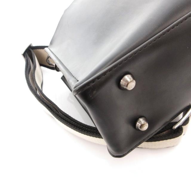 【中古】ヌメロヴェントゥーノ N°21 ショルダーバッグ お手手 2way なめし革 ロゴタイプ ミニ 黒 黒いこと