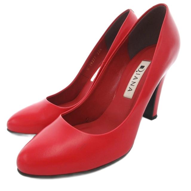 DIANA ダイアナ パンプス 赤 極美品 DIANA ポインテッドトゥ エナメル
