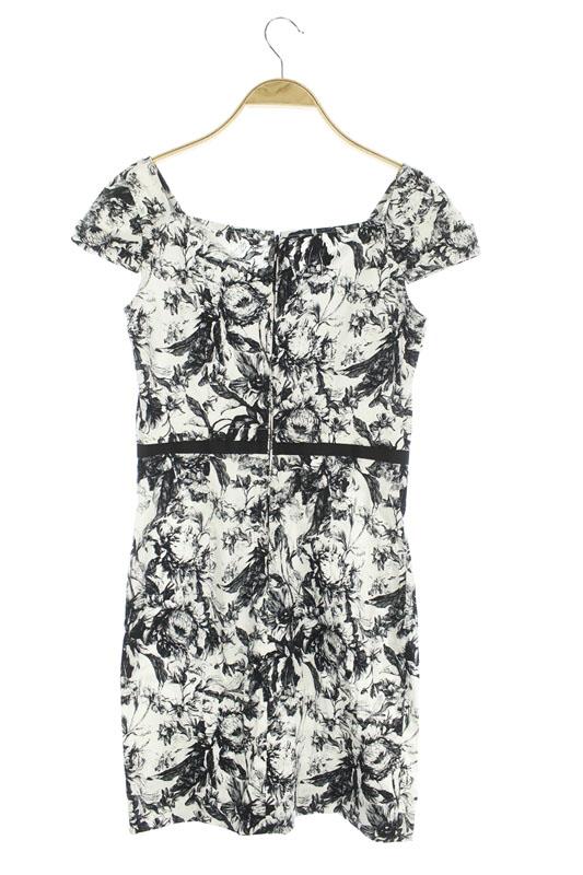 中古 マックス コー Max Co ワンピース 半袖 花柄 ミニ 38 白 黒 Ao レディースの通販はau Pay マーケット ブランド古着のベクトル