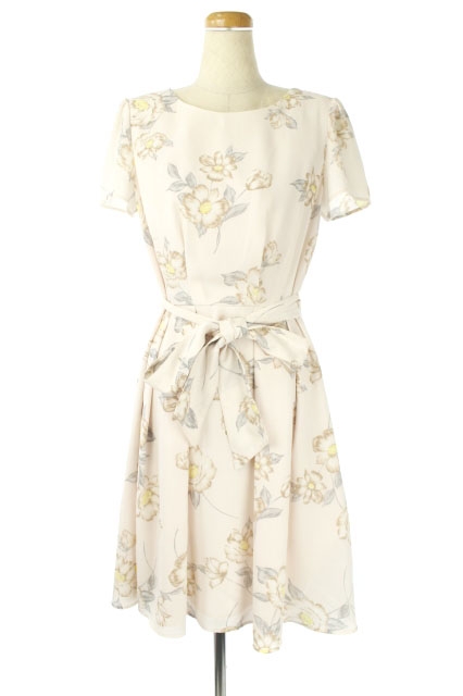 中古 デビュー ド フィオレ Debut De Fiore 花柄シフォンワンピース 半袖 フレア タック 36 ピンク レディースの通販はau Pay マーケット ブランド古着のベクトル