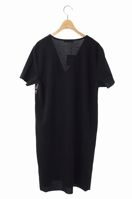 中古 未使用品 ザラ Zara ワンピース 半袖 ストレート 膝丈 柄 Vネック L 黒 マルチカラー Os レディースの通販はau Pay マーケット ブランド古着のベクトル