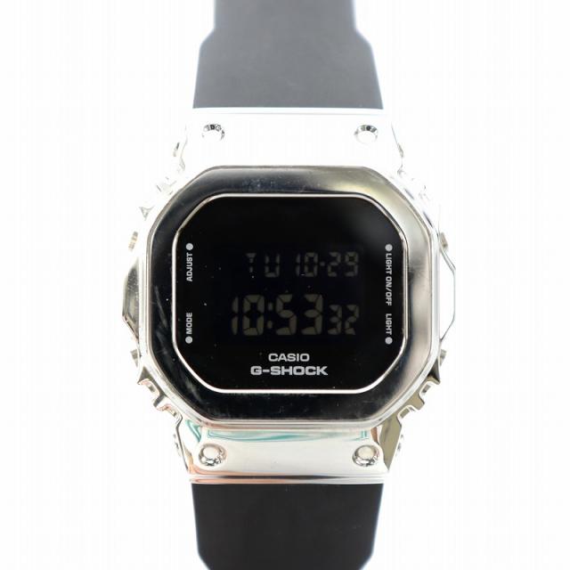 【中古】ジーショック G-SHOCK カシオ CASIO オールブラック 腕時計 デジタル クォーツ シルバー色 黒 GM-S5600-1DRの通販は 7,656円